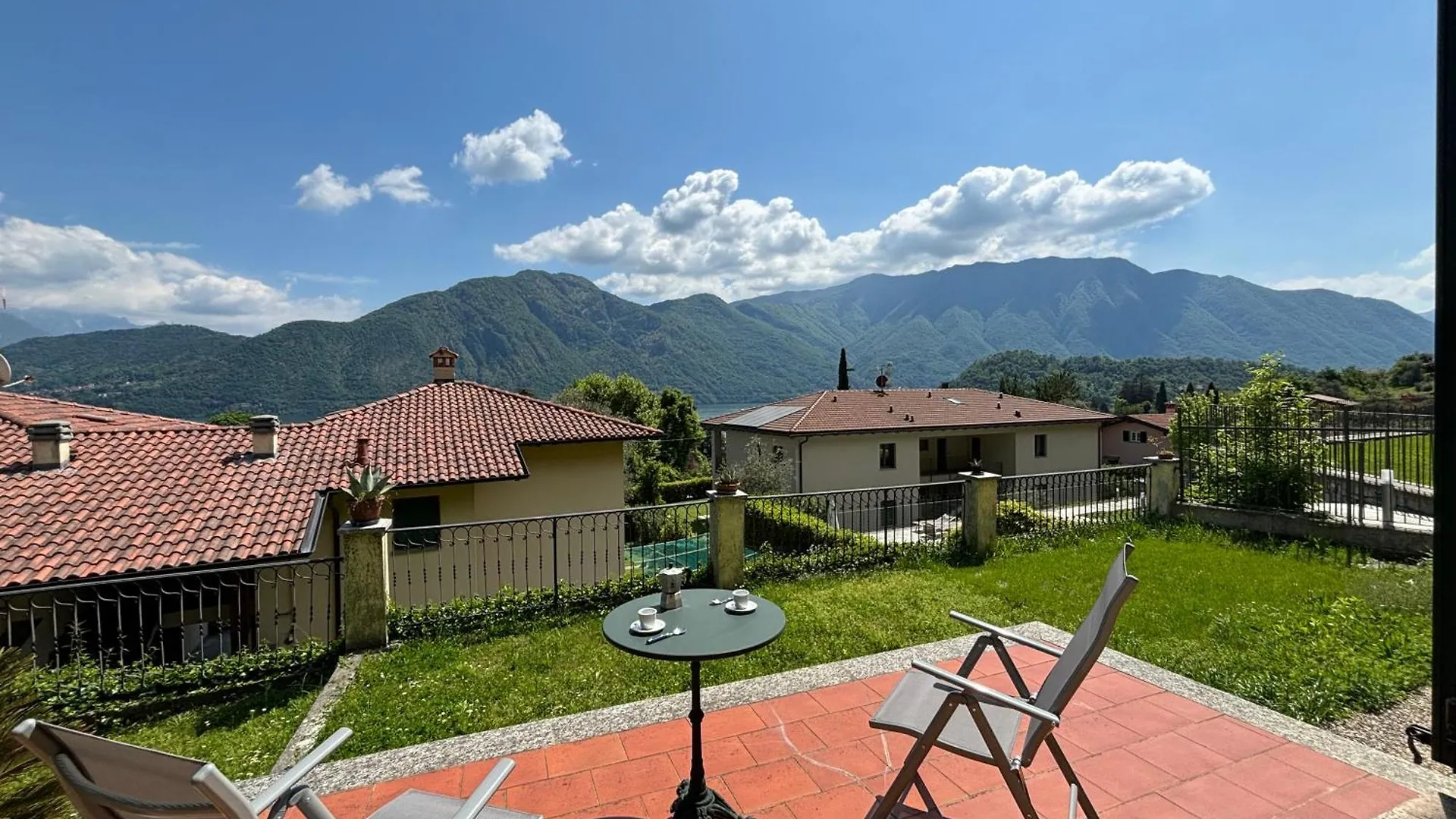 Casa Orny Mezzegra Διαμέρισμα Tremezzo